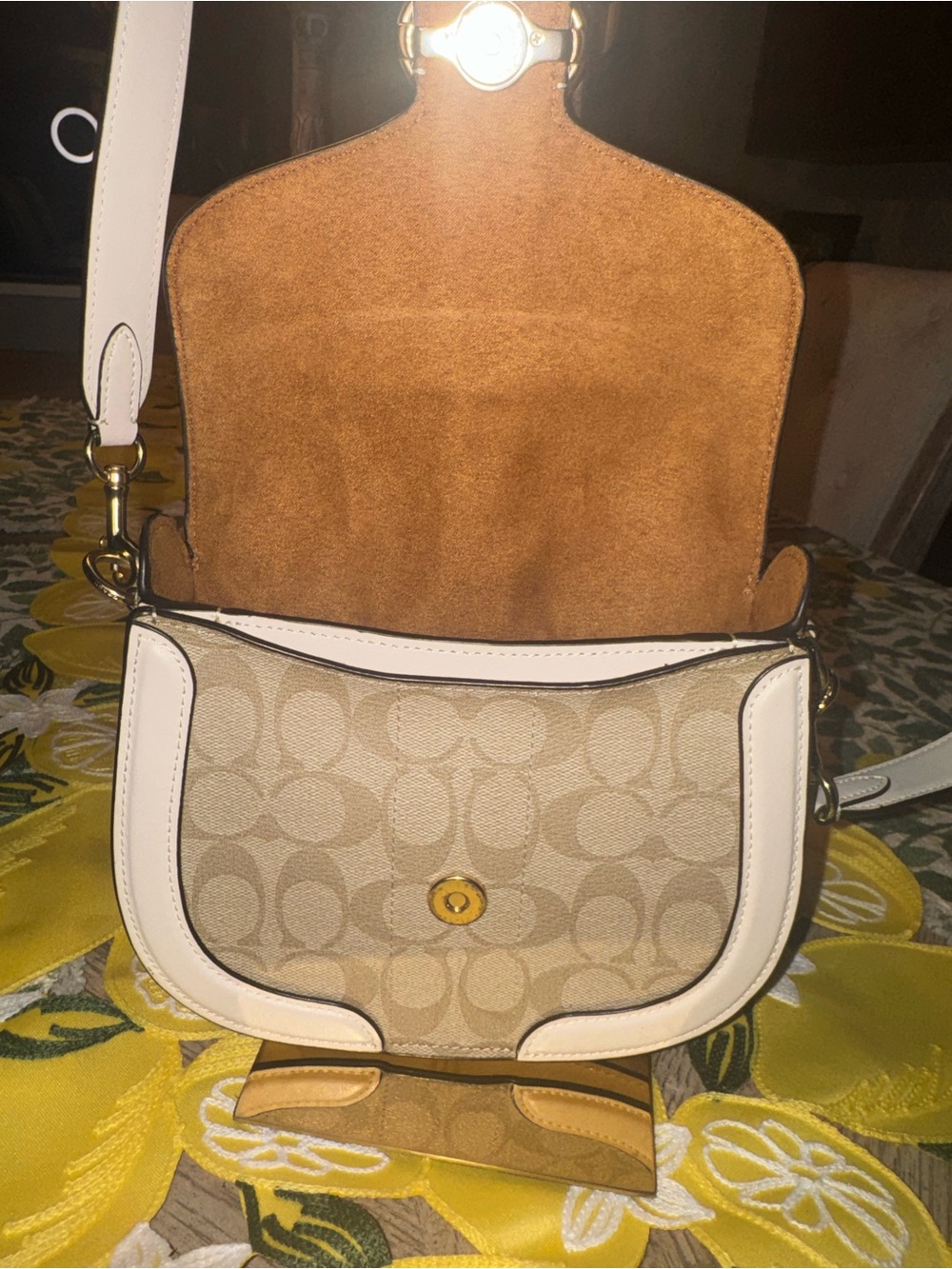 Like NEW Coach Georgie Saddle Crossbody or Clutch Removable & Adjustable Strap - Picture 8 of 15